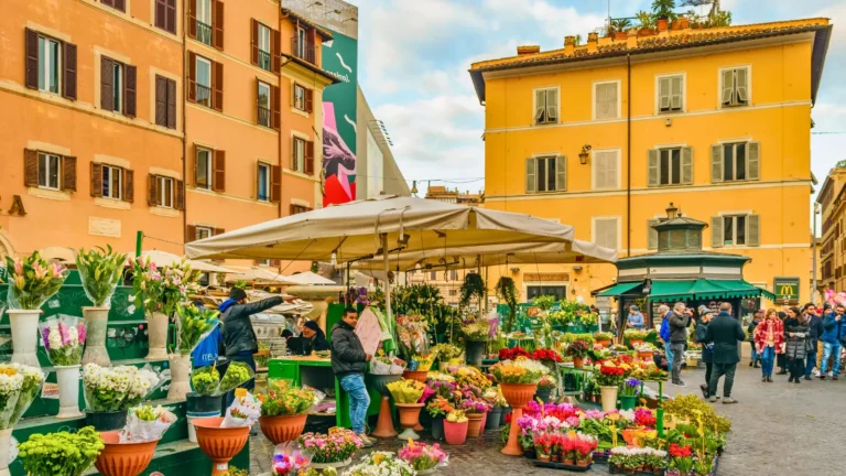 Piazza Campo de’ Fiori